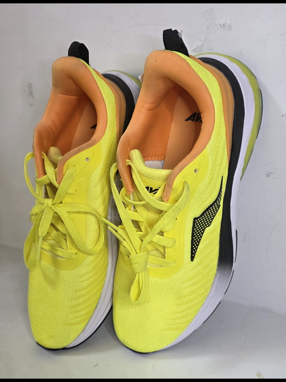 Avia Hypersonic Active Sneakers Mens Size 9.5 Neon Flash